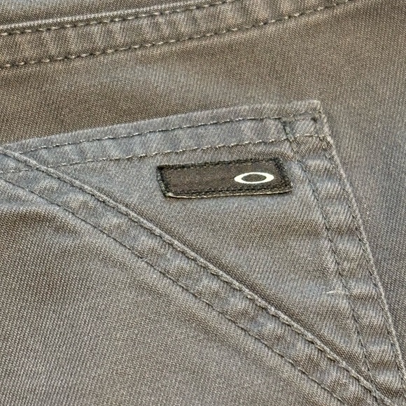 Oakley Chino Pant - Picture 5 of 5